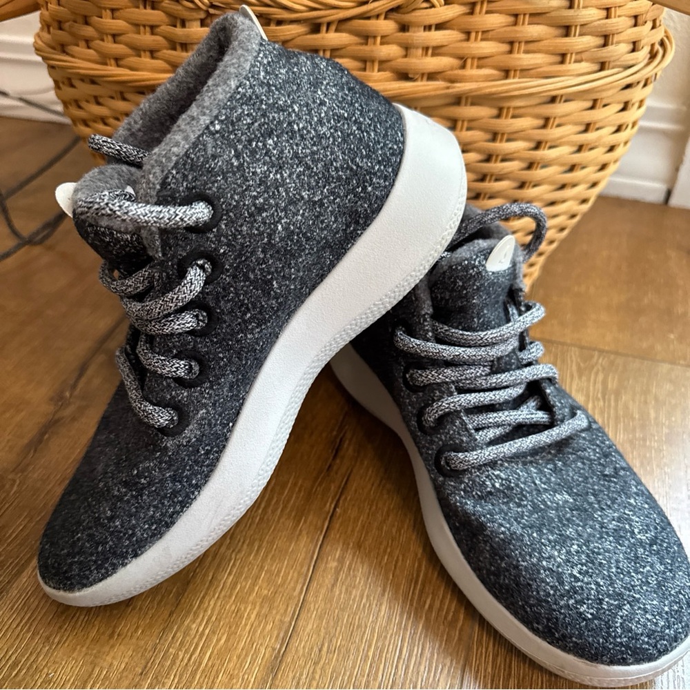 Allbirds Mizzle Shoes grey women’s size 6